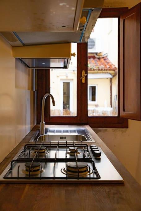 Lovely Portion Of Property Few Steps From Basilica Santa Croce Firenze Eksteriør billede