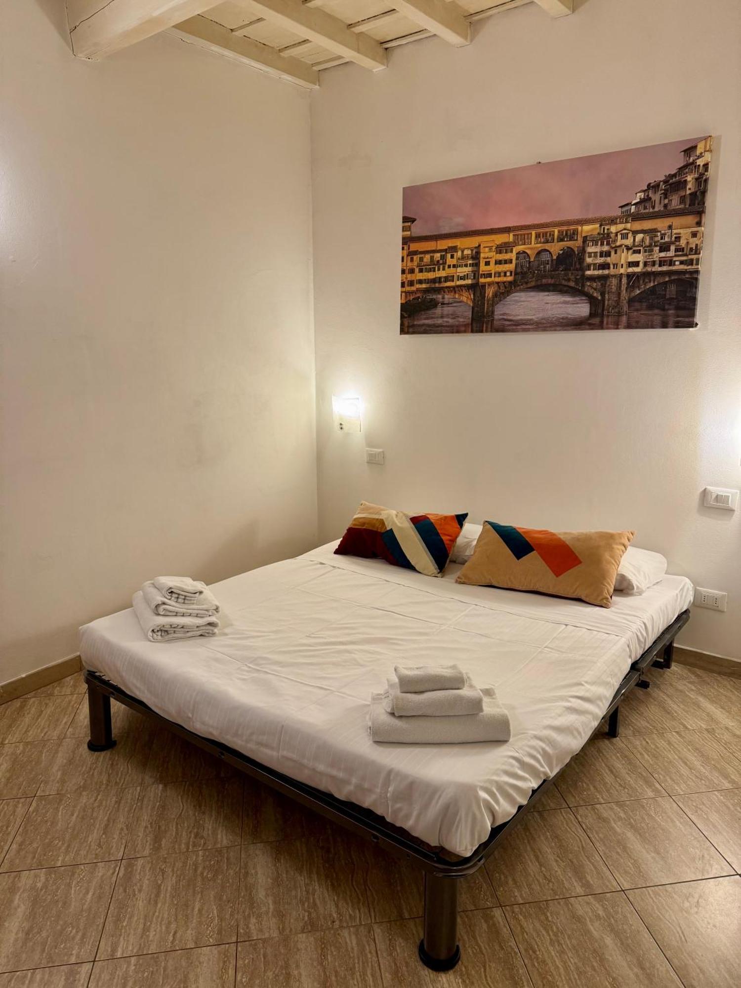 Lovely Portion Of Property Few Steps From Basilica Santa Croce Firenze Eksteriør billede